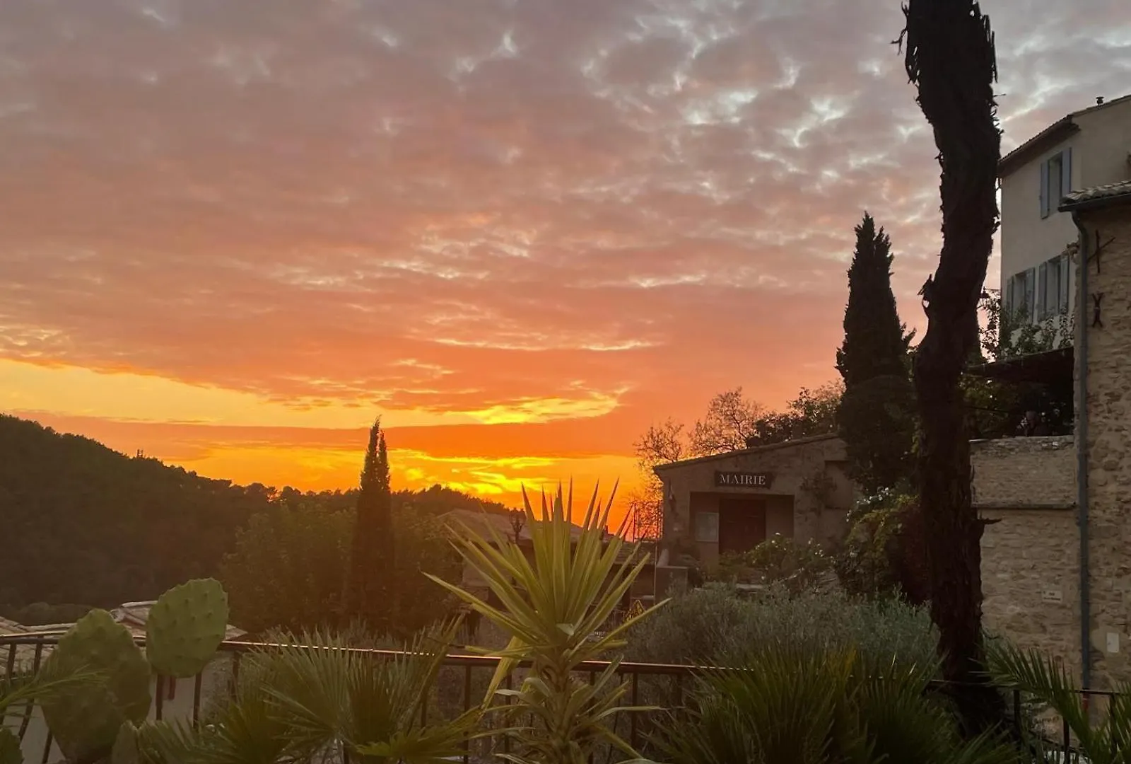 Les Terrasses De La Roque-Alric Holiday home