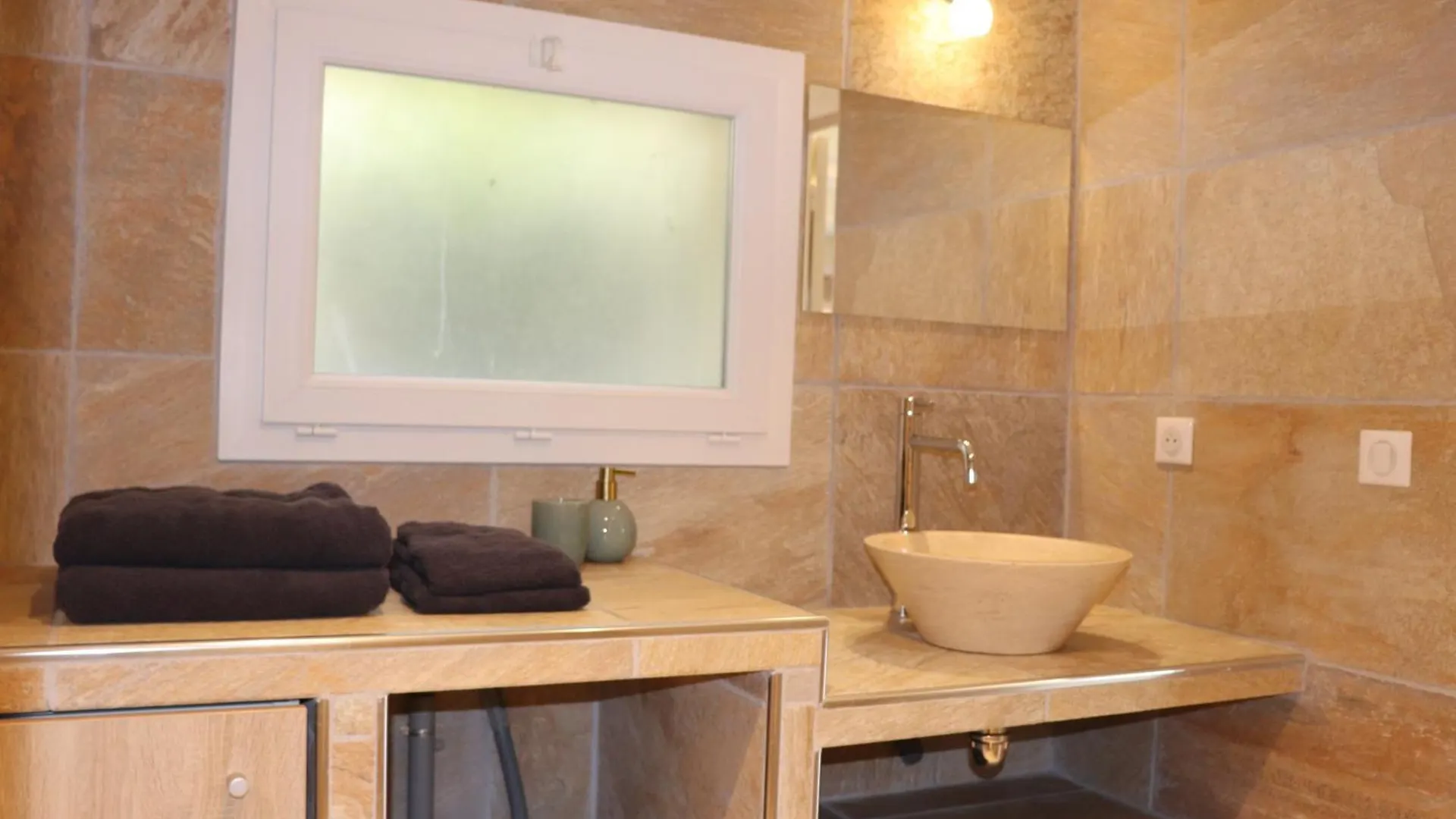 Les Terrasses De La Roque-Alric Holiday home France