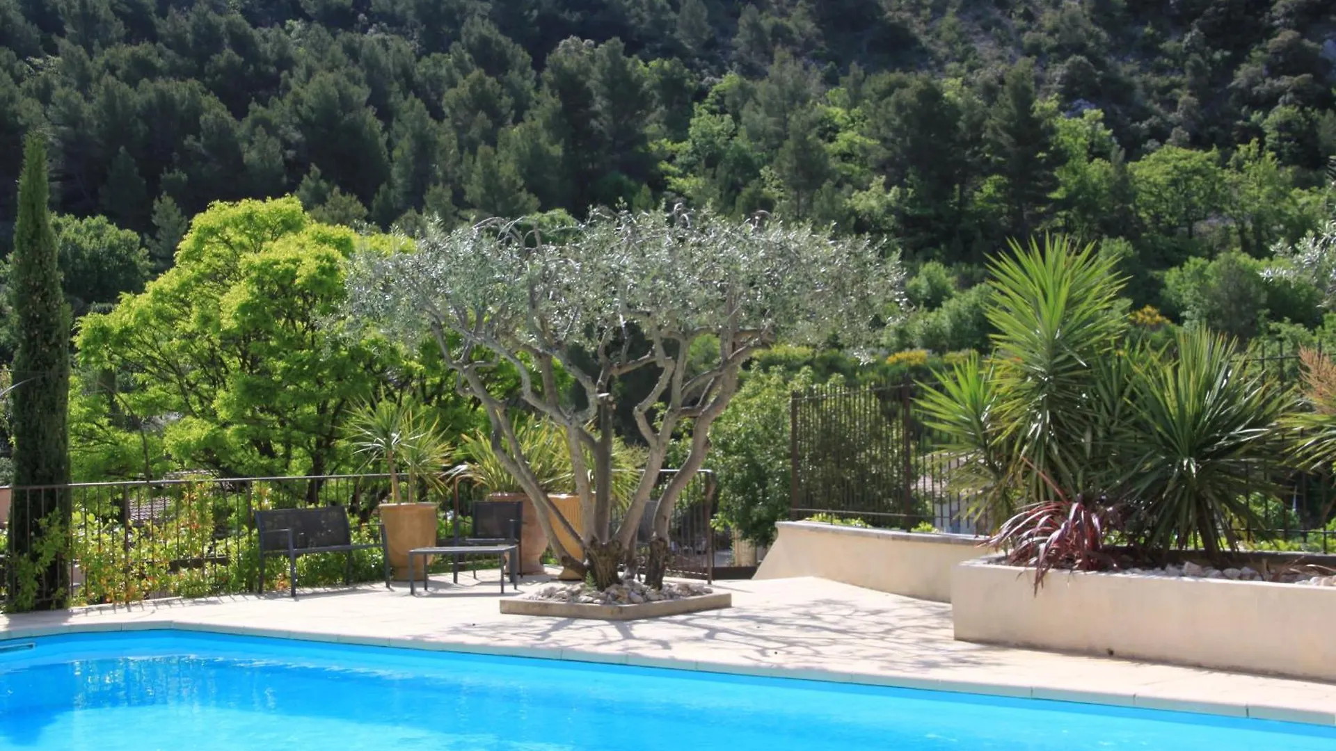 Les Terrasses De La Roque-Alric Holiday home France